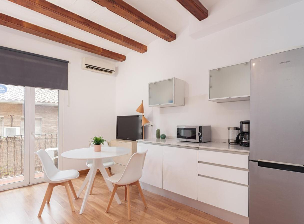 Spacious Doubleroom Apartment At Sants Barcelona Exteriör bild